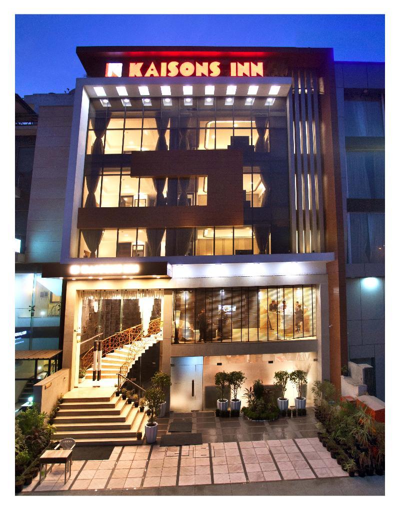 Kaisons Inn Нью-Дели Экстерьер фото