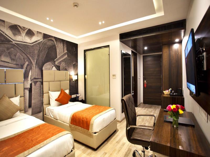 Kaisons Inn Нью-Дели Экстерьер фото